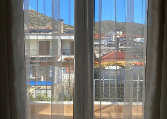 Feels Like 2 Maniákoi